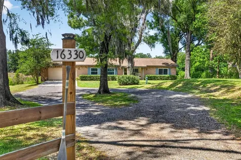 16330 Hanna Road Lutz FL 33549