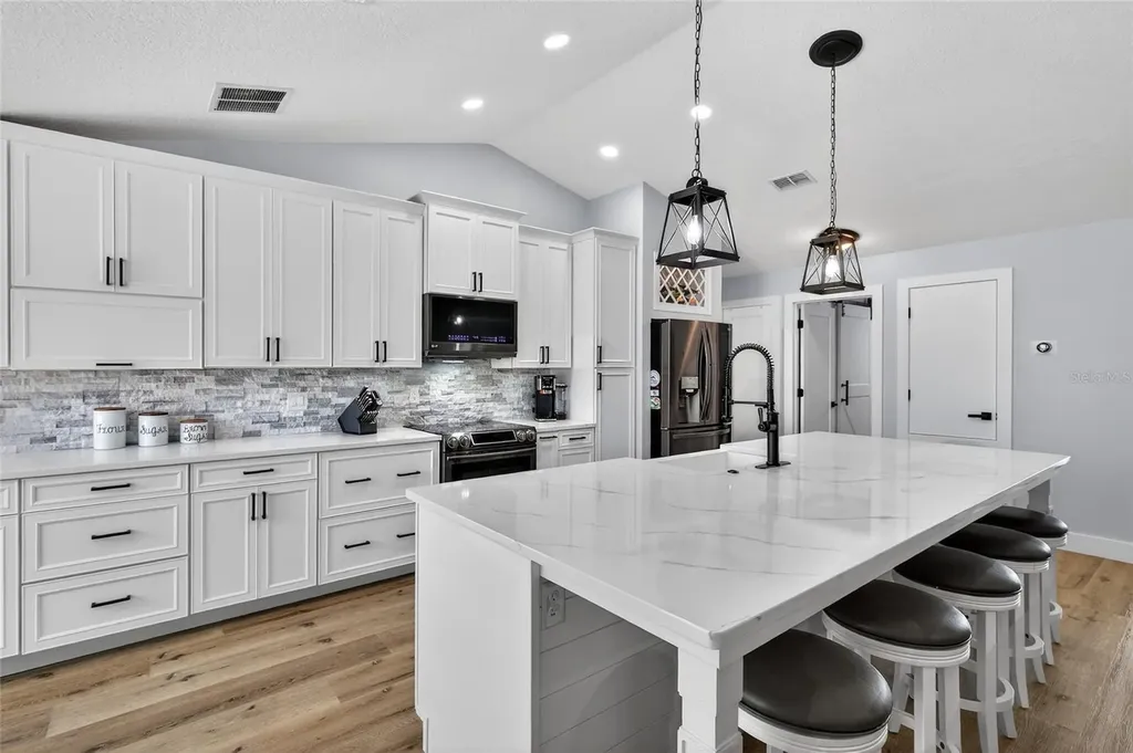 36403 Barrington Drive Eustis FL 32736