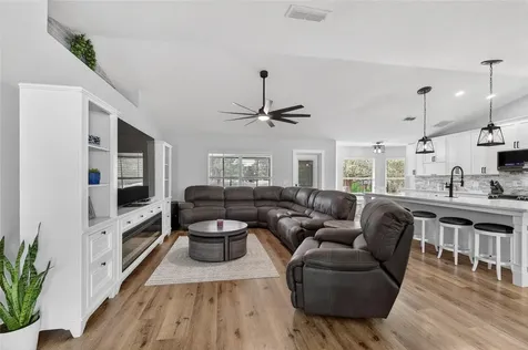 36403 Barrington Drive Eustis FL 32736