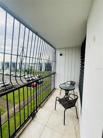 B-2 Ave Pontezuela Apt 3-b Condominio Pontezuela I Carolina PR 00983