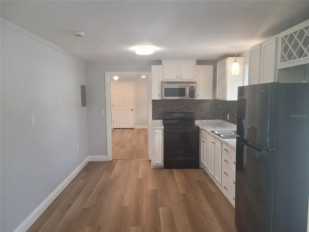 1320 S Oleander Avenue Sanford FL 32771