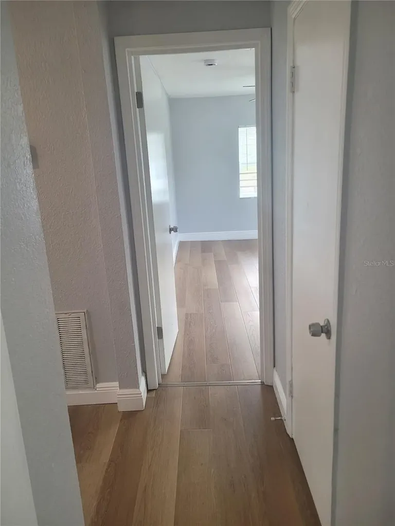 1320 S Oleander Avenue Sanford FL 32771