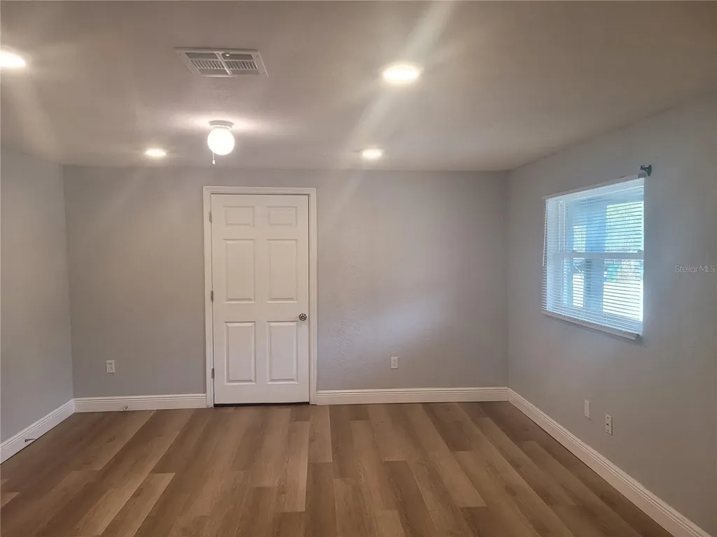 1320 S Oleander Avenue Sanford FL 32771