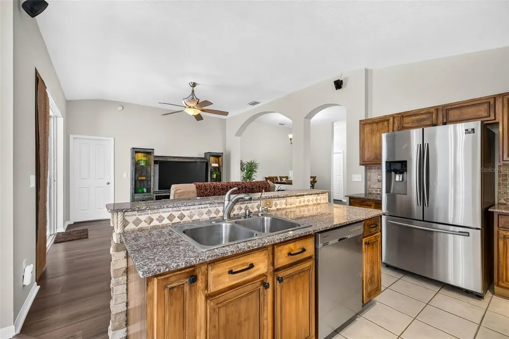 29454 Crossland Drive Wesley Chapel FL 33543