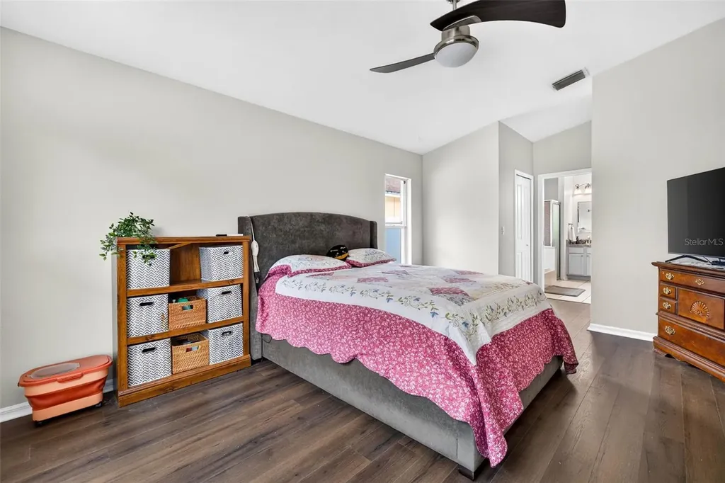 29454 Crossland Drive Wesley Chapel FL 33543