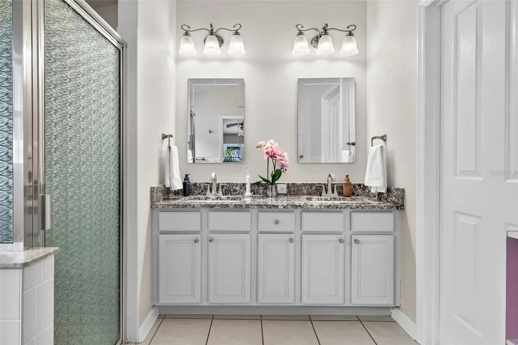 29454 Crossland Drive Wesley Chapel FL 33543