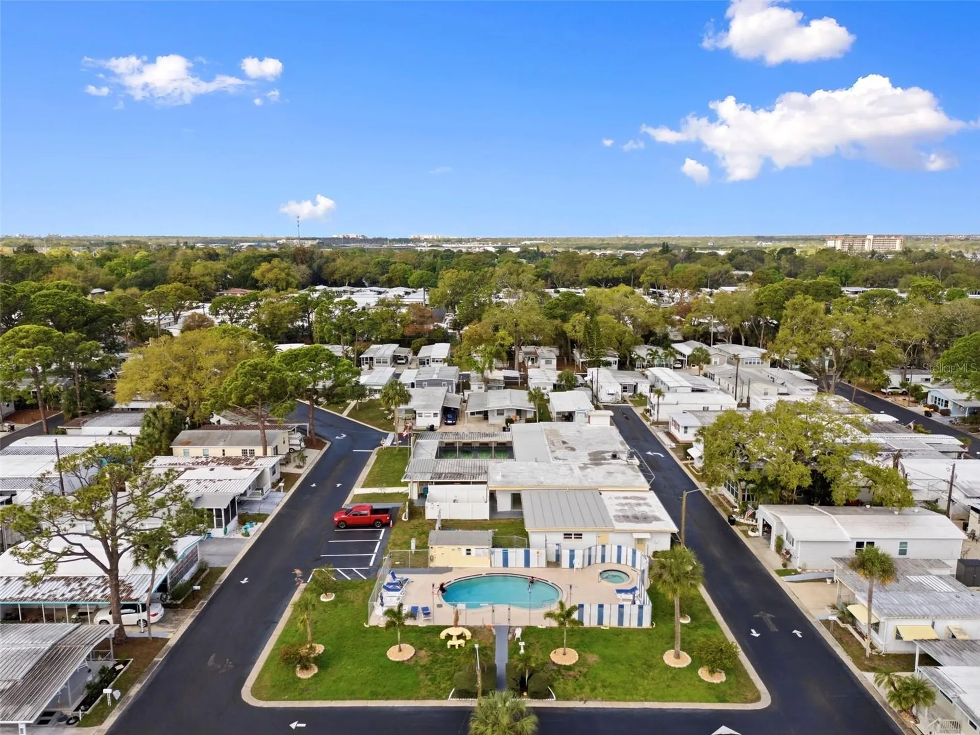 7803 46th Avenue N St Petersburg FL 33709