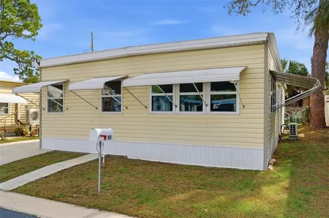 7803 46th Avenue N St Petersburg FL 33709