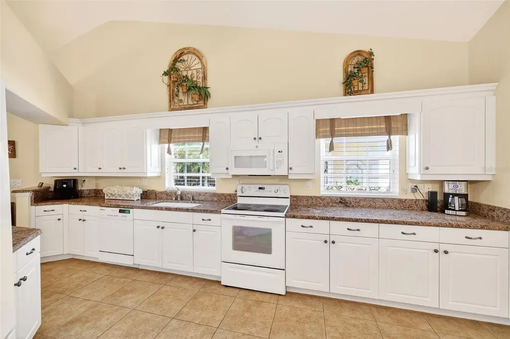 2189 Oak Forest Lane Palm Harbor FL 34683