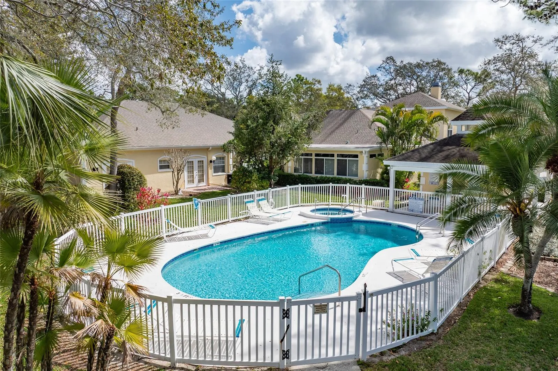 2189 Oak Forest Lane Palm Harbor FL 34683