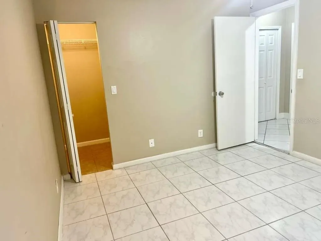 9217 NW 49th Place Sunrise FL 33351