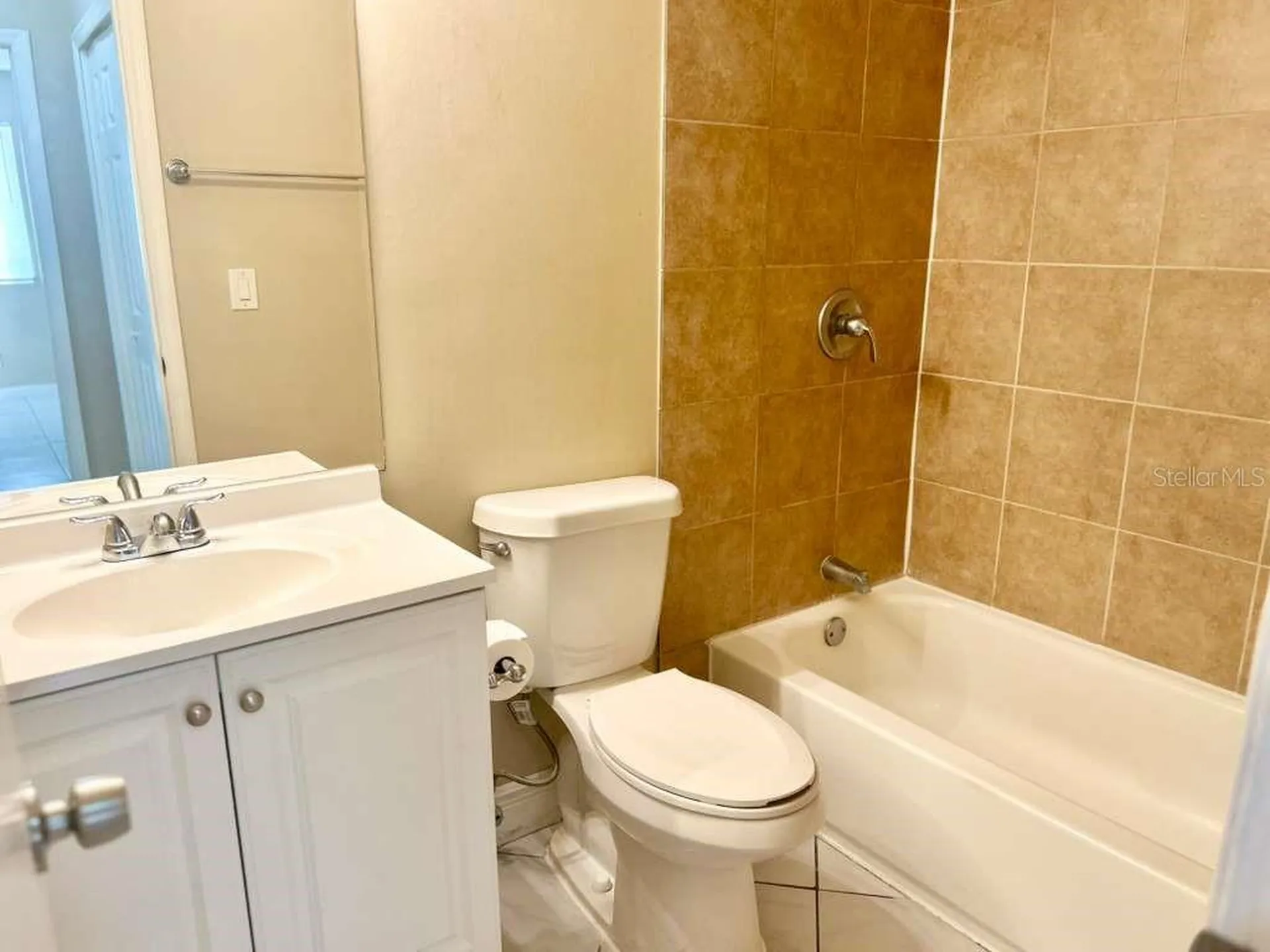 9217 NW 49th Place Sunrise FL 33351