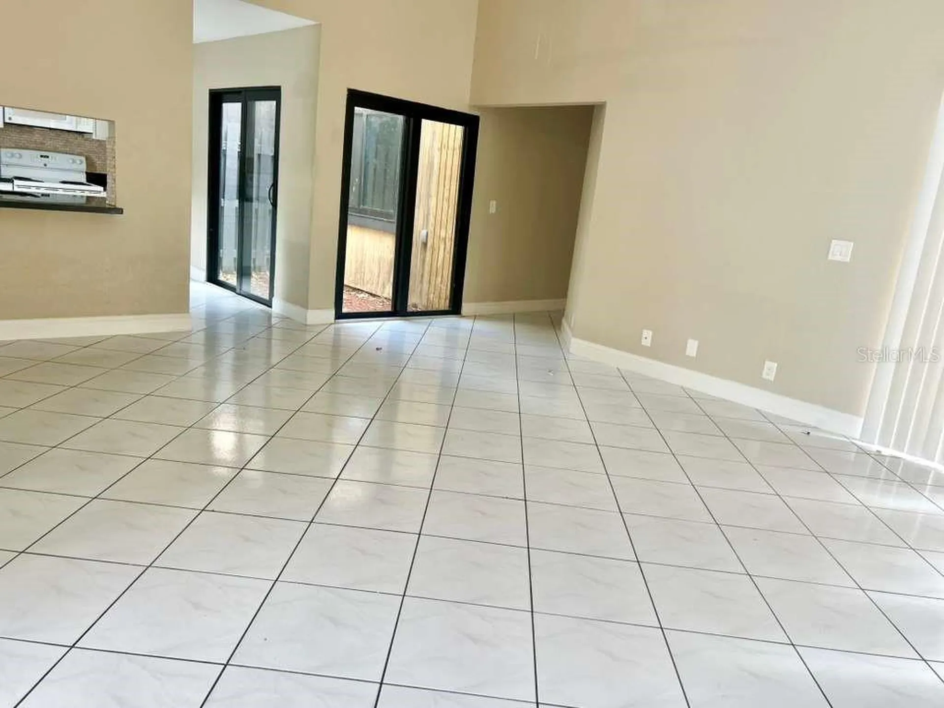 9217 NW 49th Place Sunrise FL 33351