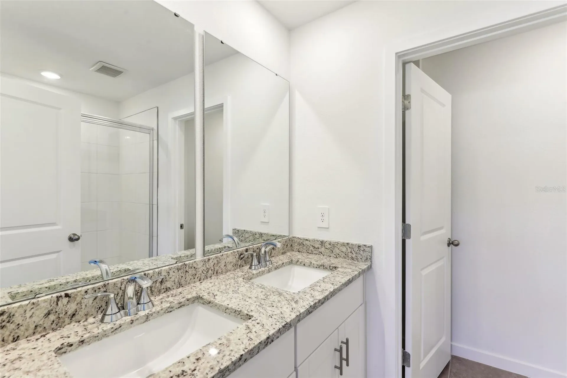 25 Derbyshire Drive Palm Coast FL 32164