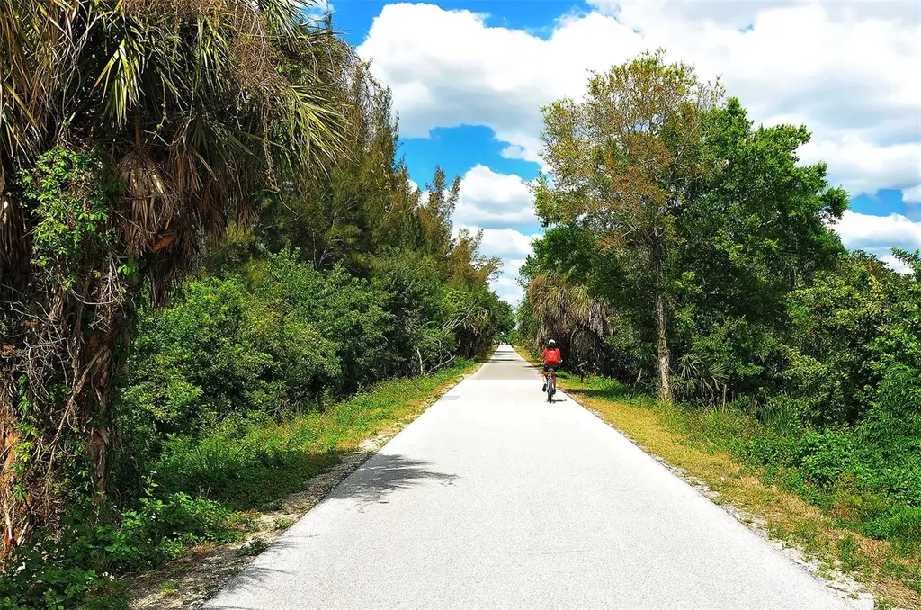 5939 Caspian Tern Drive Sarasota FL 34238