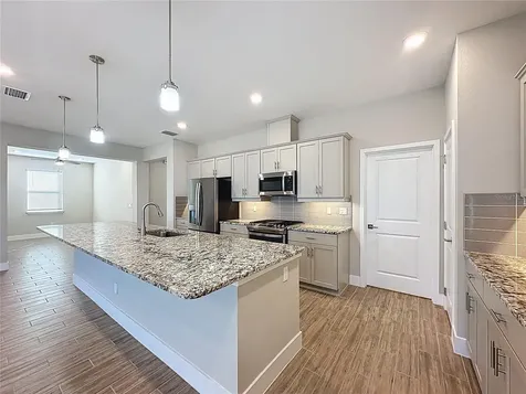 651 Conservation Boulevard Groveland FL 34736