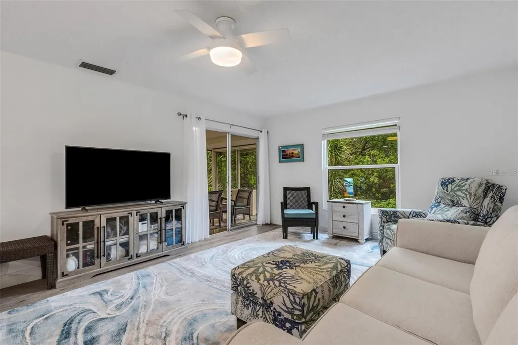 5019 Village Gardens Drive Sarasota FL 34234