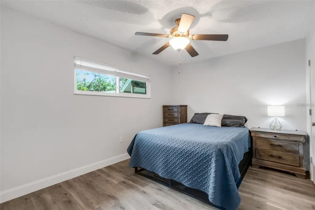 5019 Village Gardens Drive Sarasota FL 34234