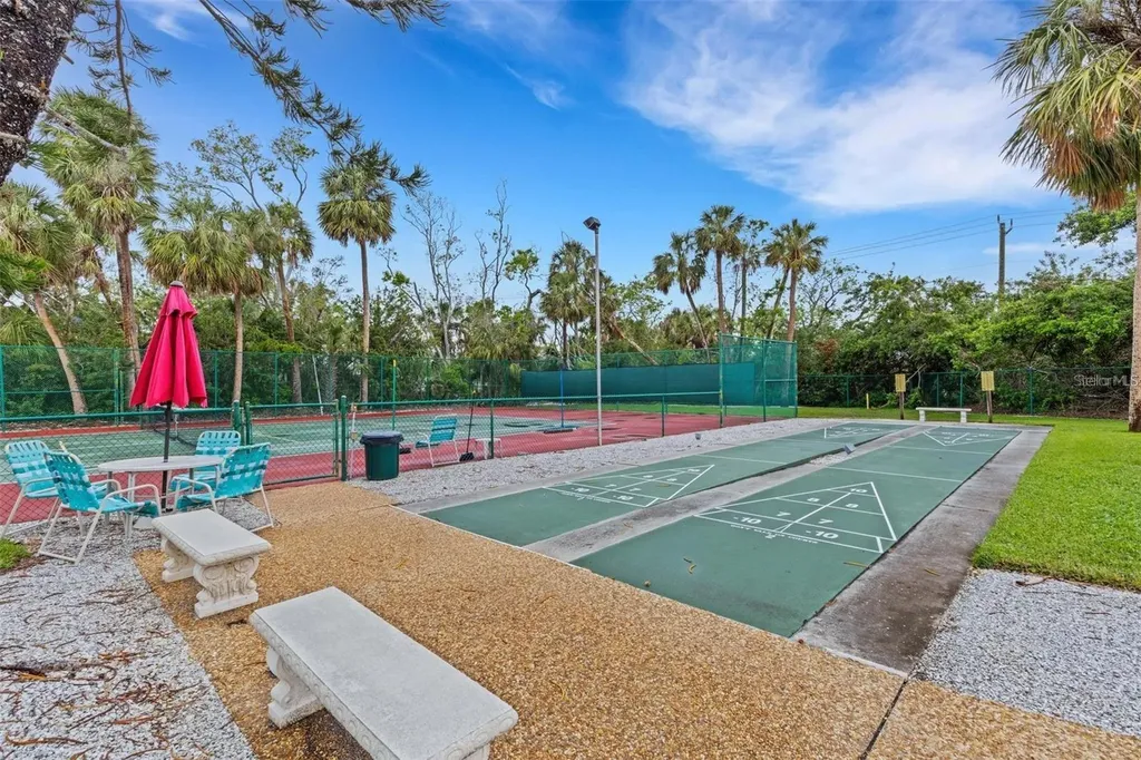 5019 Village Gardens Drive Sarasota FL 34234