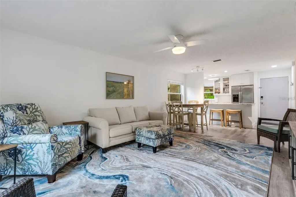 5019 Village Gardens Drive Sarasota FL 34234