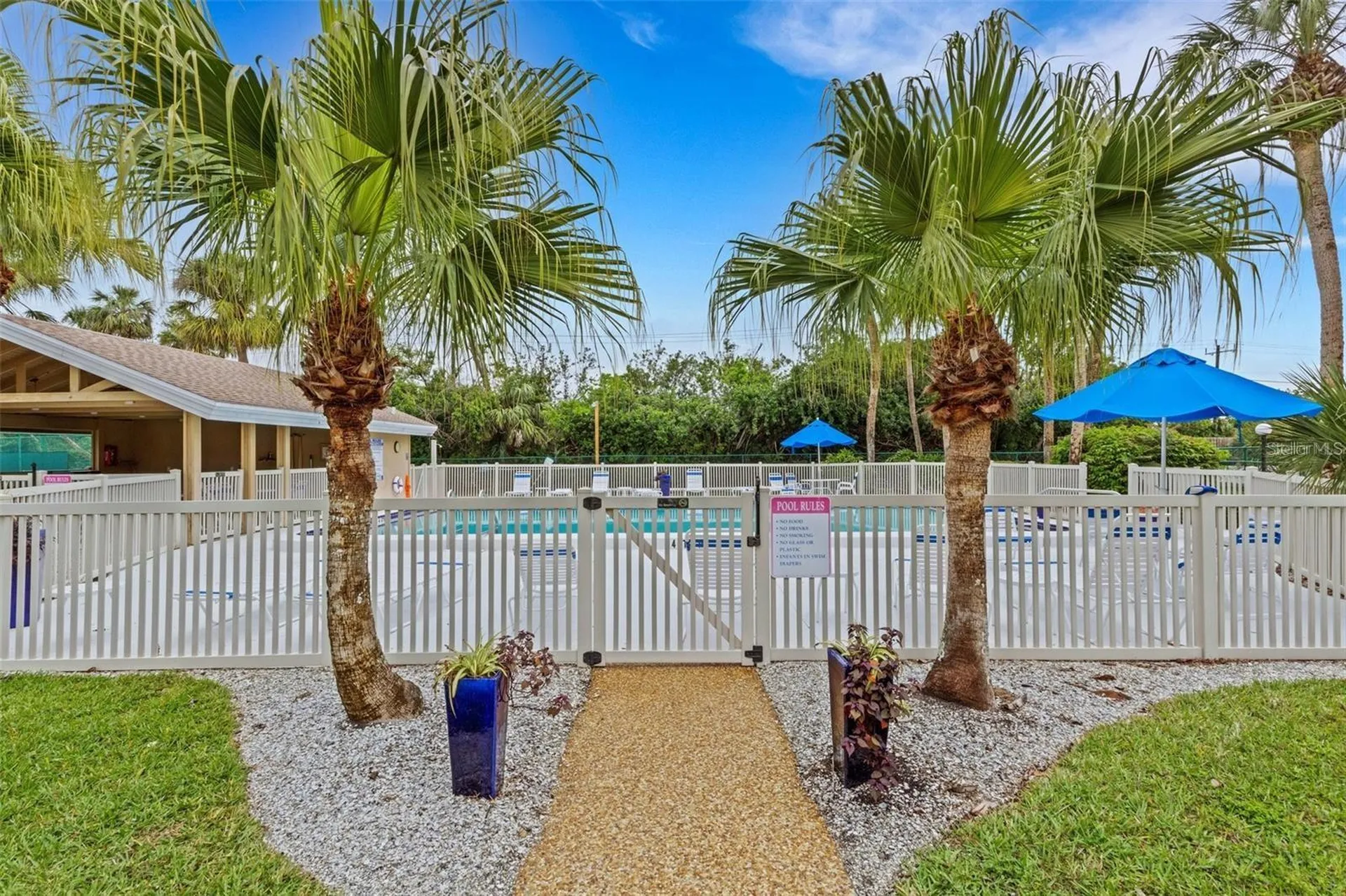 5019 Village Gardens Drive Sarasota FL 34234