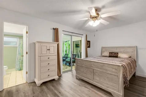 5019 Village Gardens Drive Sarasota FL 34234