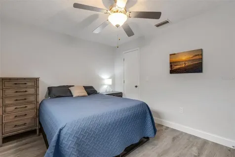 5019 Village Gardens Drive Sarasota FL 34234