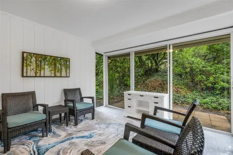 5019 Village Gardens Drive Sarasota FL 34234