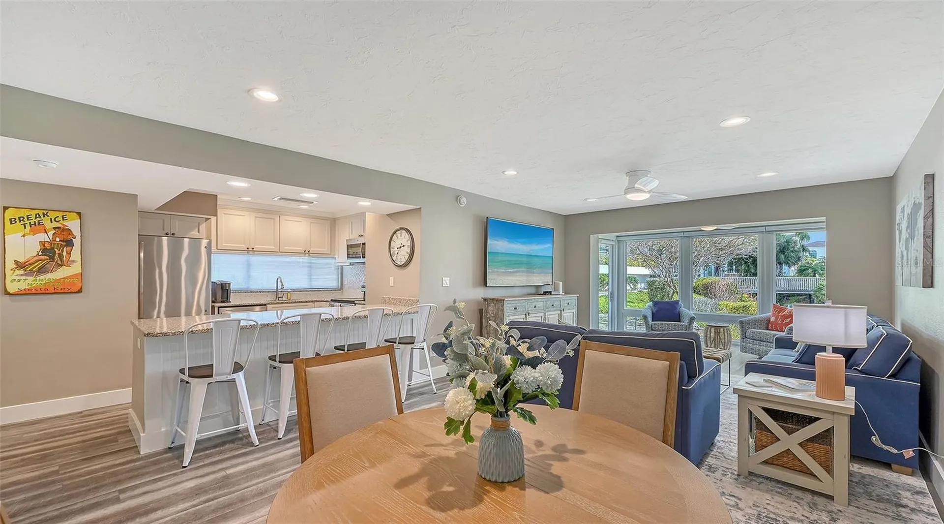 1050 W Peppertree Lane Sarasota FL 34242
