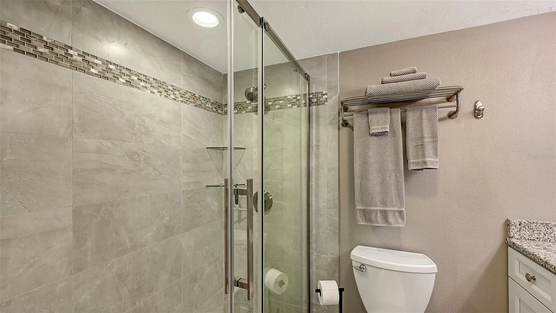 1050 W Peppertree Lane Sarasota FL 34242