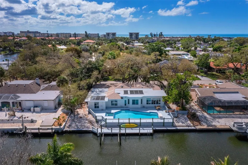 951 Contento Street Siesta Key FL 34242