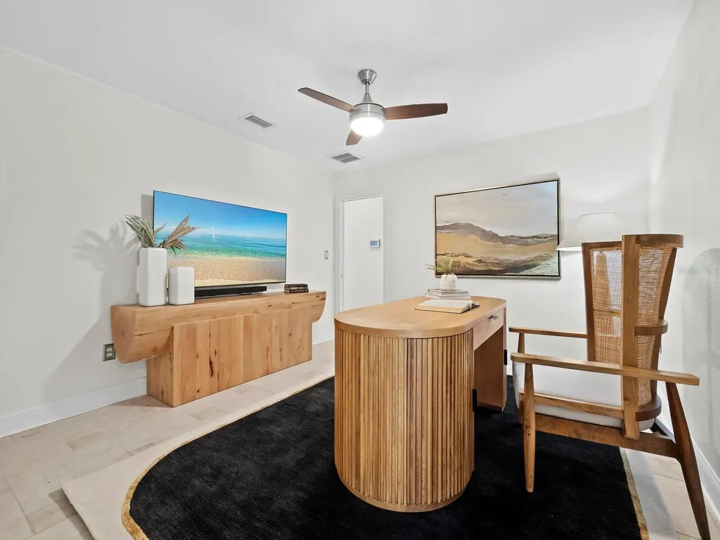 951 Contento Street Siesta Key FL 34242