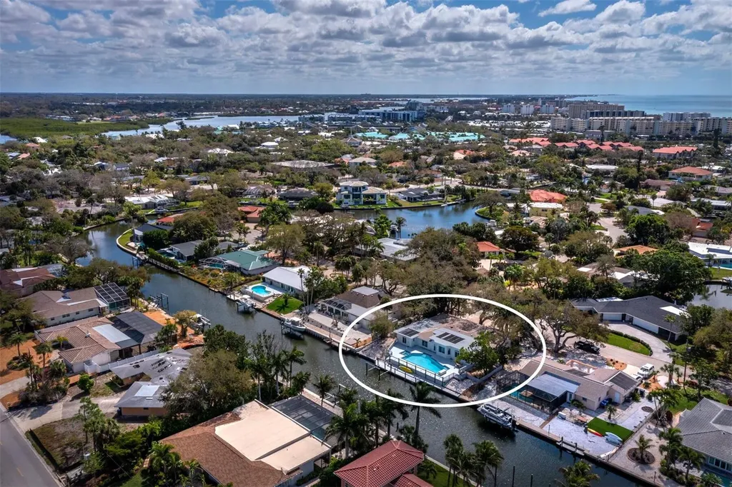 951 Contento Street Siesta Key FL 34242