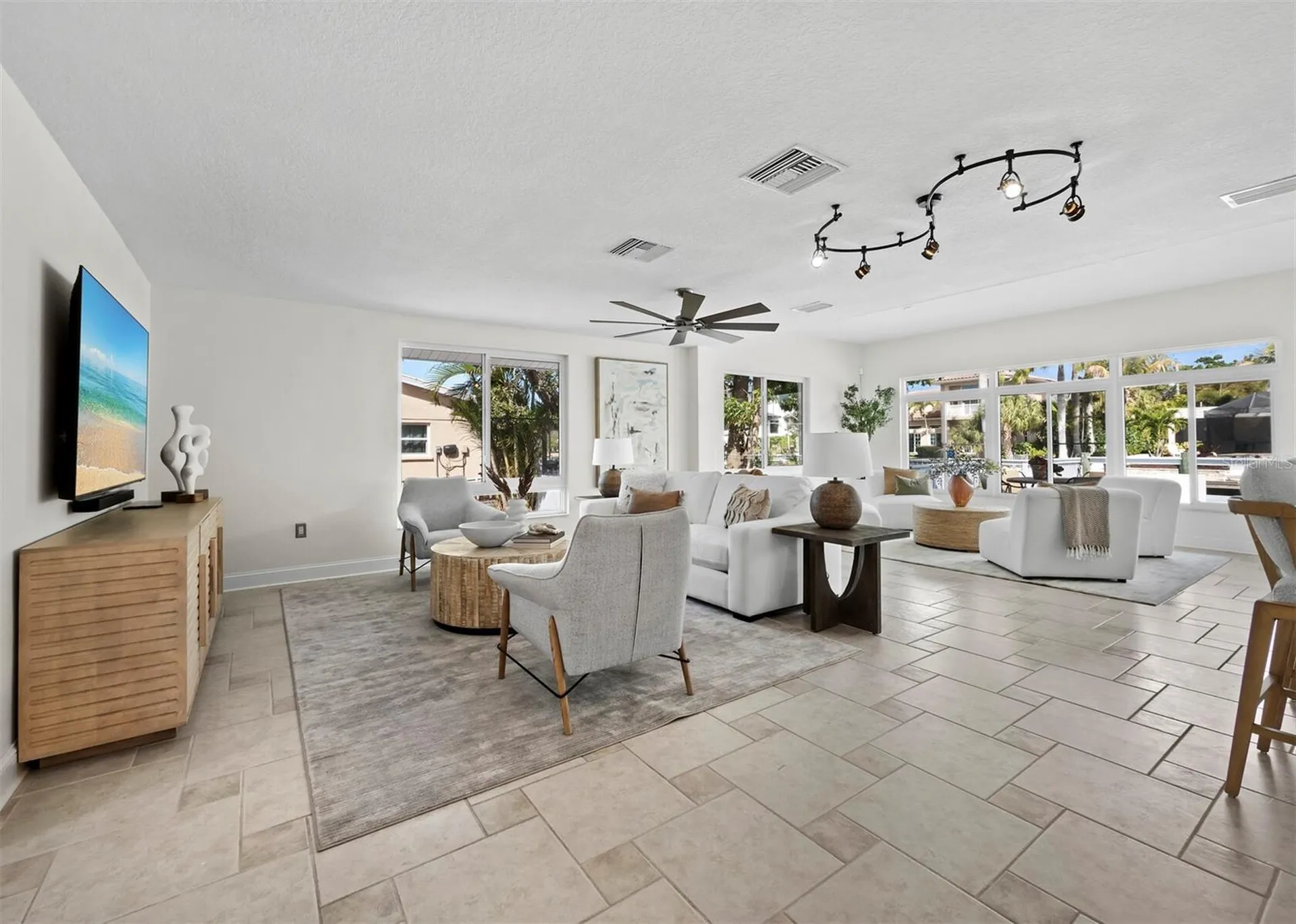951 Contento Street Siesta Key FL 34242