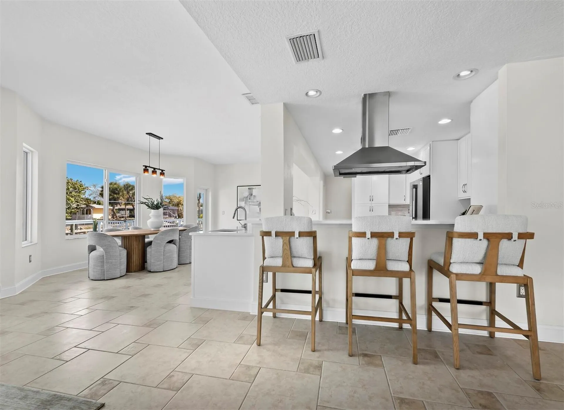 951 Contento Street Siesta Key FL 34242
