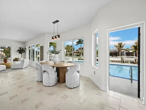 951 Contento Street Siesta Key FL 34242