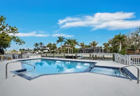 951 Contento Street Siesta Key FL 34242