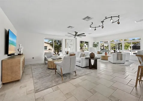 951 Contento Street Siesta Key FL 34242