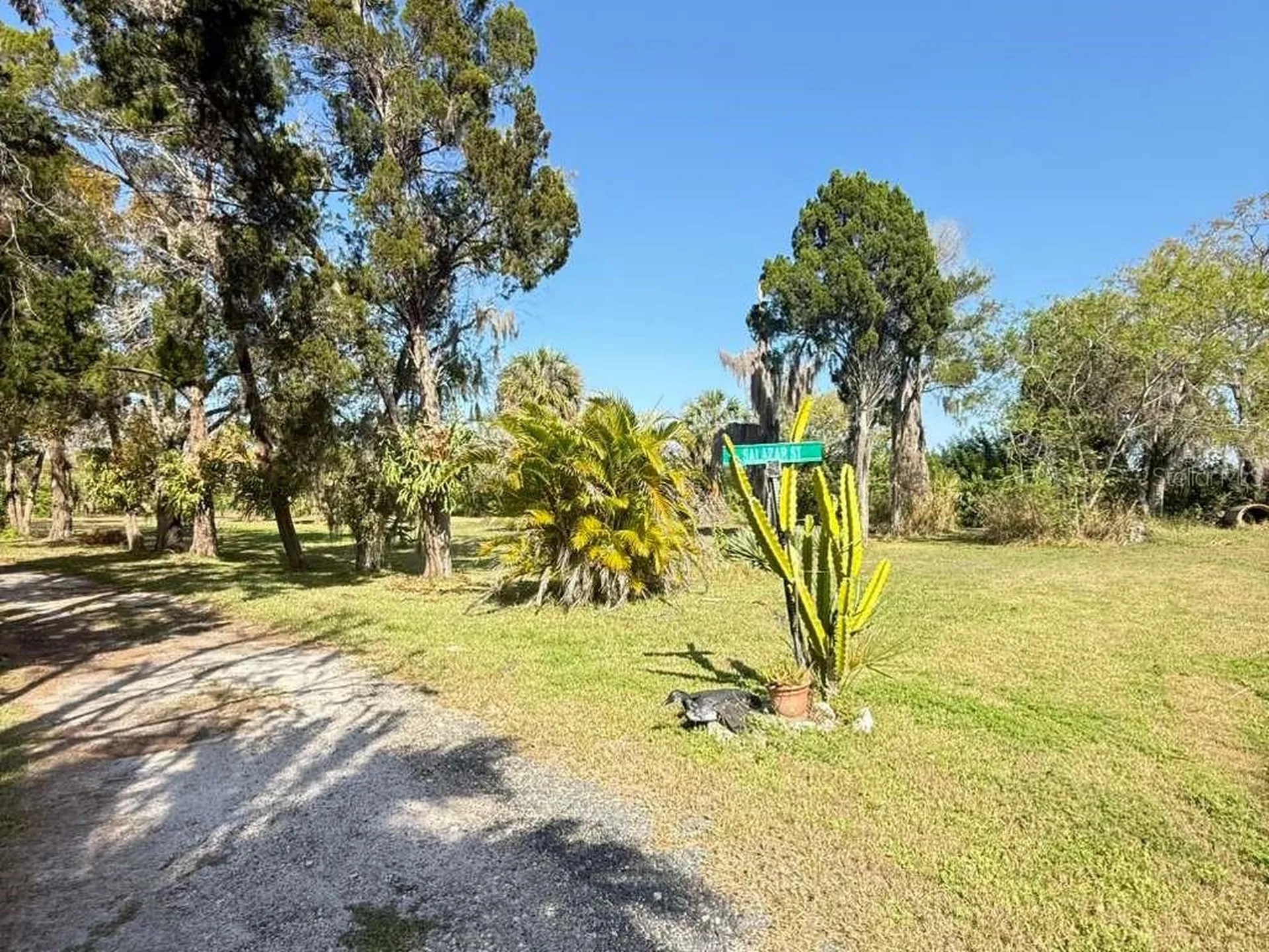 4858 Troydale Road Tampa FL 33615