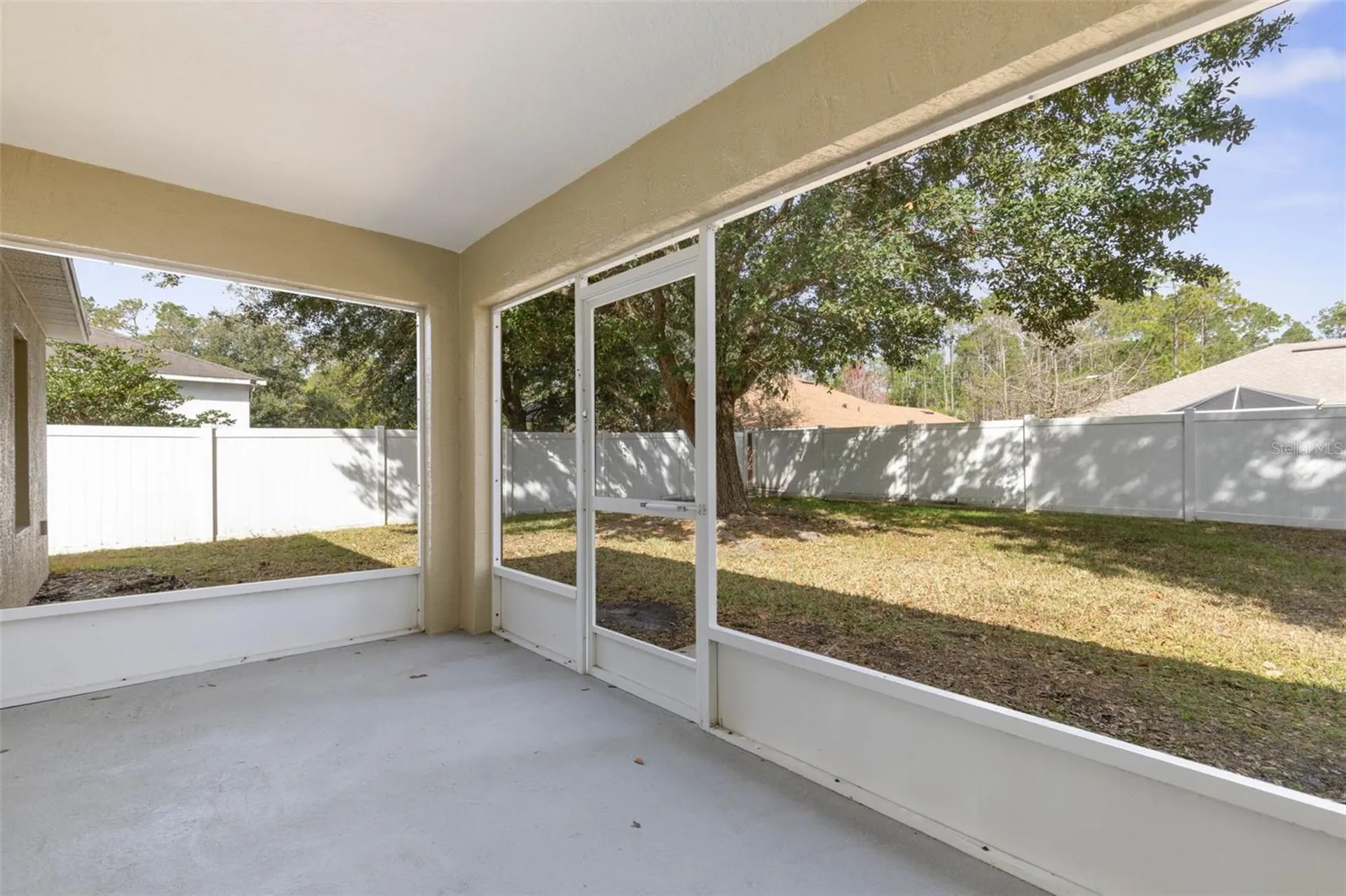 18 Regina Lane Palm Coast FL 32164
