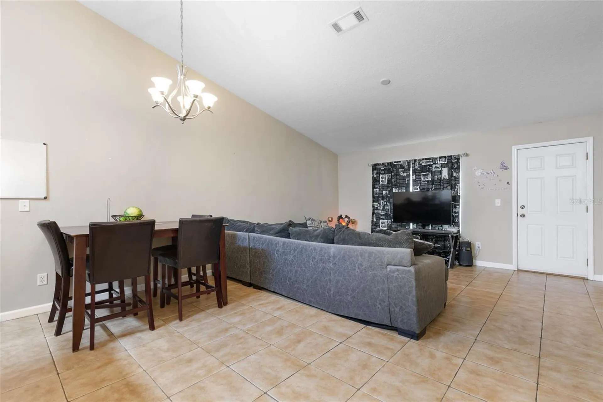 18 Regina Lane Palm Coast FL 32164