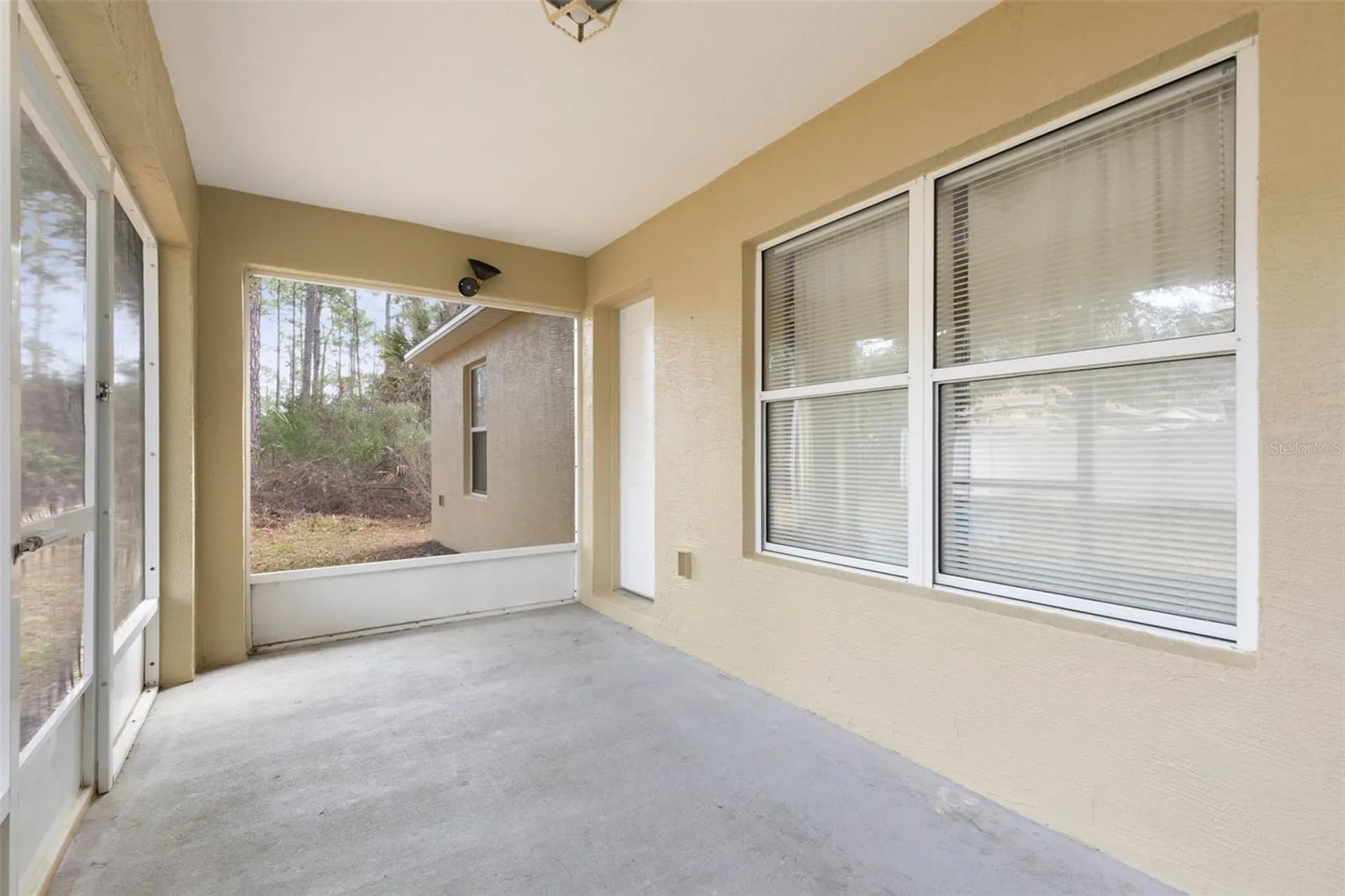 18 Regina Lane Palm Coast FL 32164