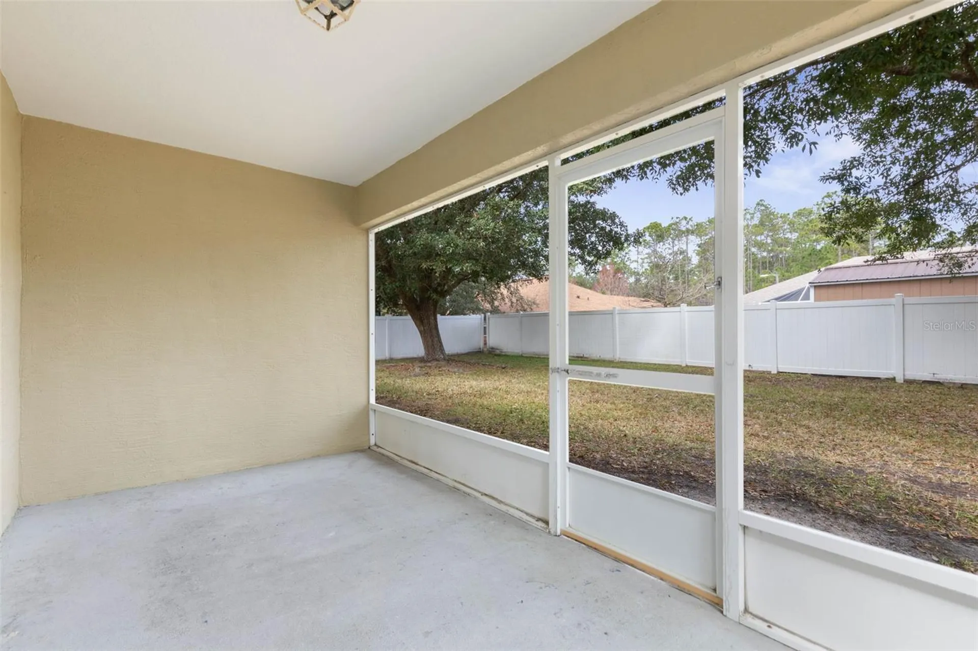18 Regina Lane Palm Coast FL 32164