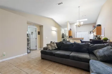 18 Regina Lane Palm Coast FL 32164