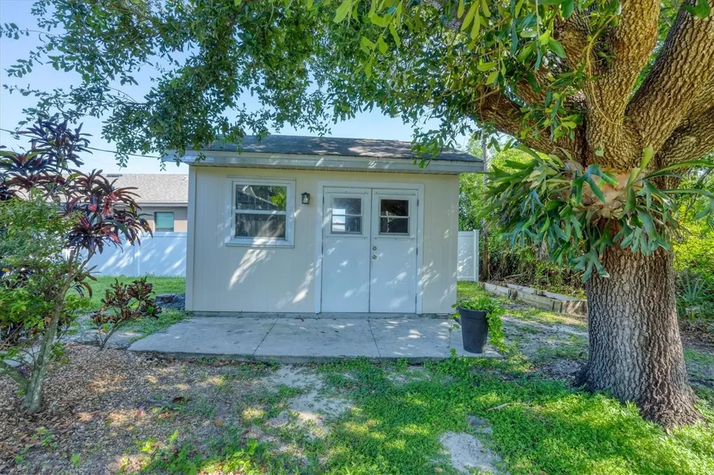 1550 S Biscayne Drive North Port FL 34287