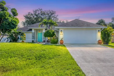 1550 S Biscayne Drive North Port FL 34287