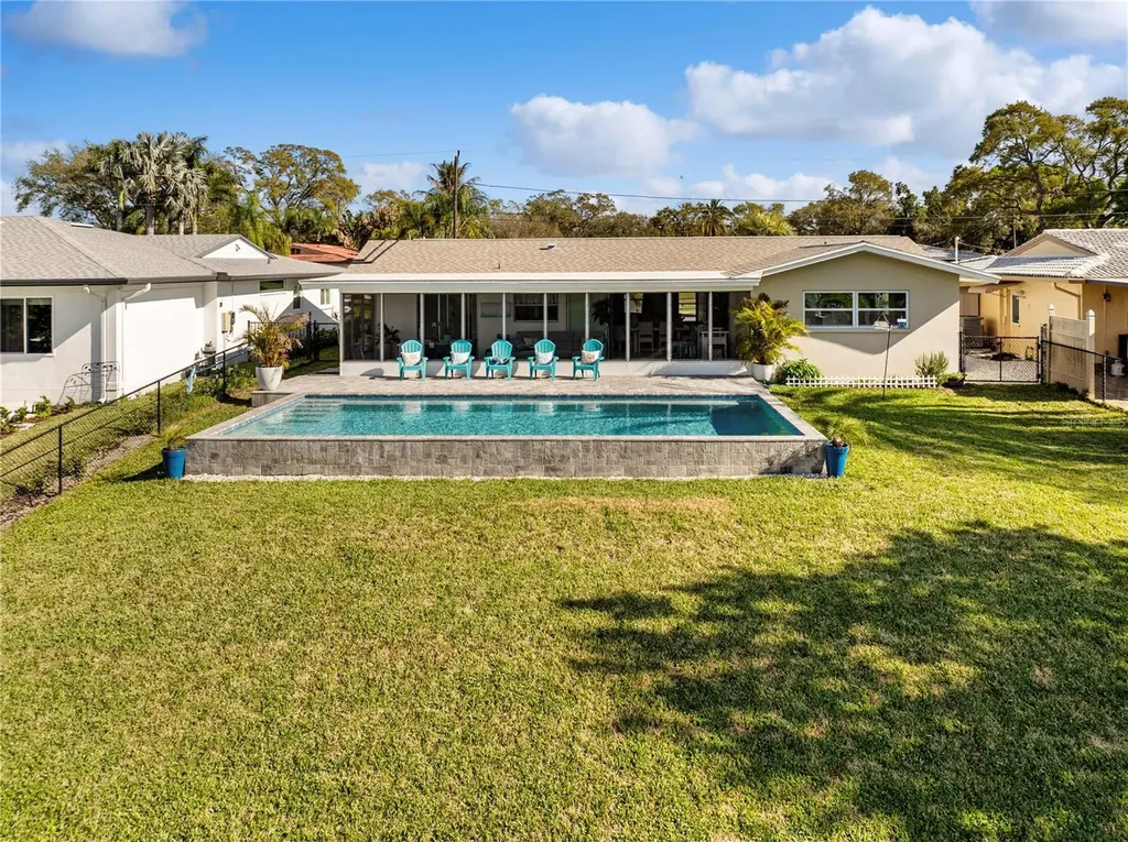 632 Shore Drive Largo FL 33771