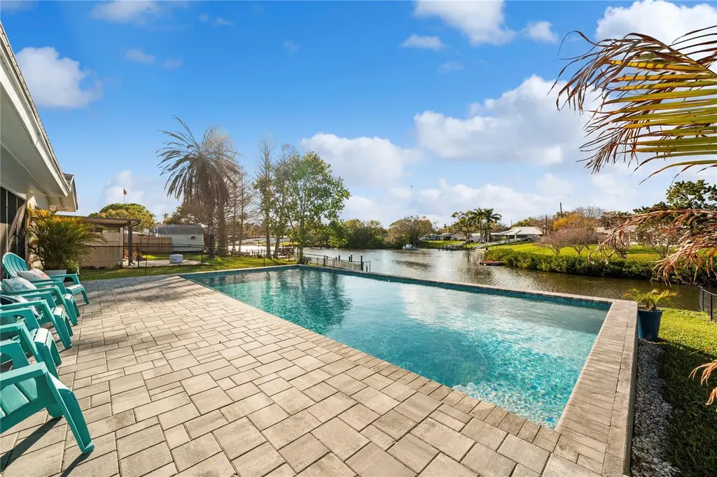 632 Shore Drive Largo FL 33771