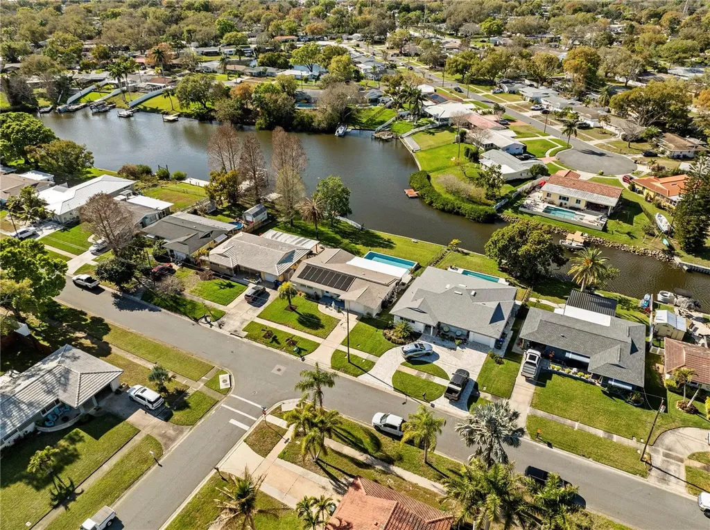 632 Shore Drive Largo FL 33771