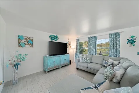 632 Shore Drive Largo FL 33771